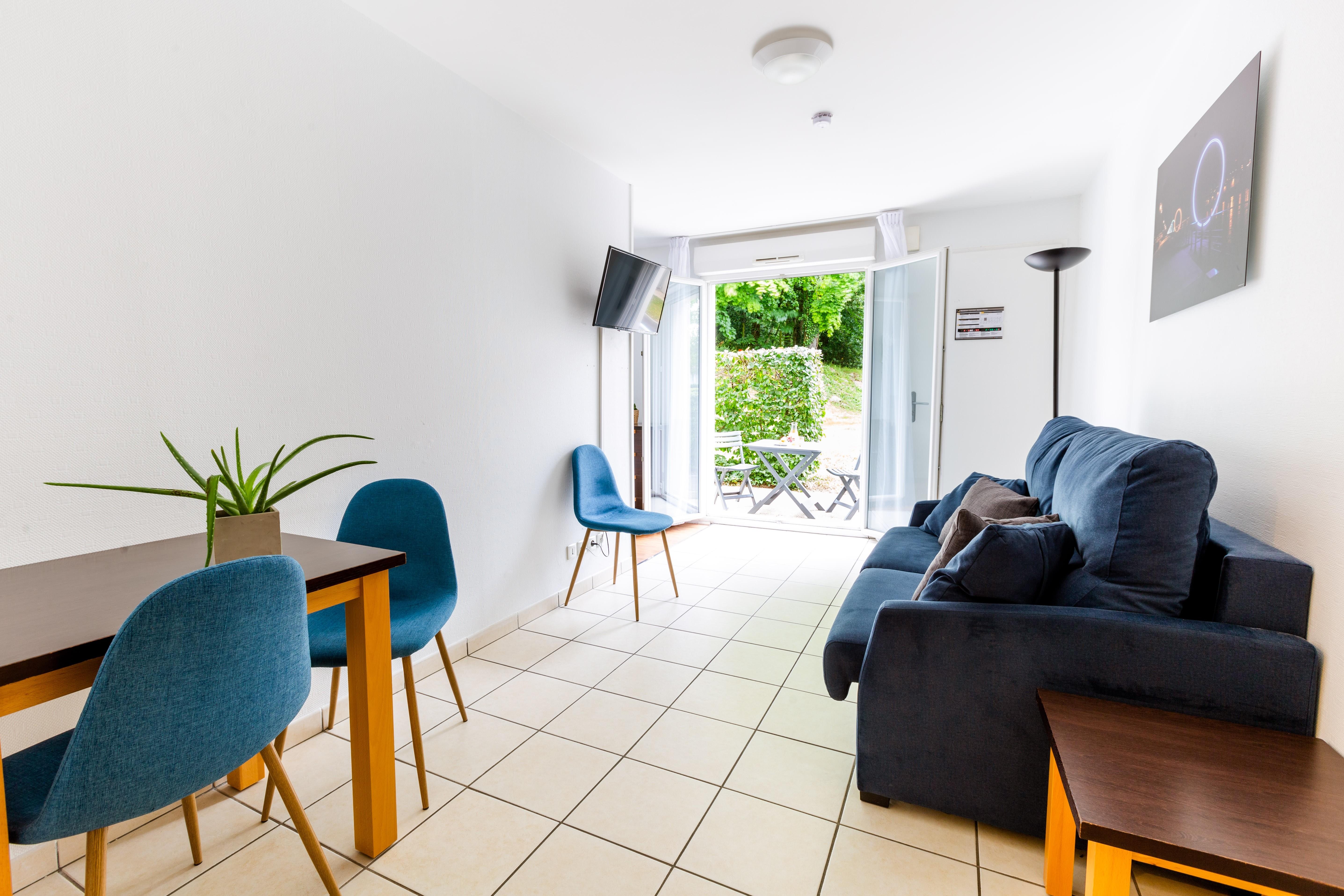 Cerise Nantes Atlantis Apartahotel 3*